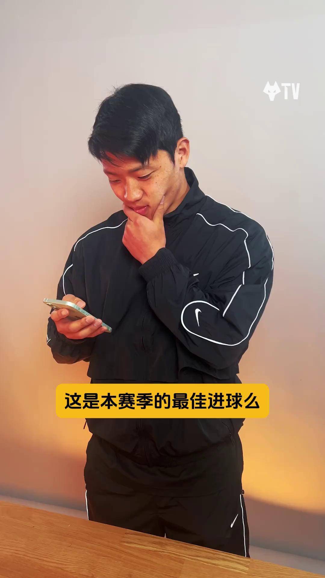 必威体育登录-包含狼队球员集体锦标赛活动，拉近球员关系的词条